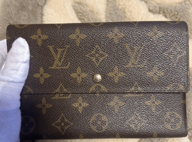 LOUIS VUITTON / モノグラム / ポシェットパスポールなど7点（福井県福井市・出張買取）｜ブランド品の高価買取なら【バイセル】