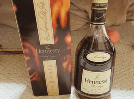 ブランデー：Hennessy（VSOP プリヴィレッジ）／ブランデー：CAMUS（XO ロングネック）など3点
