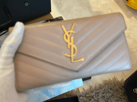 SAINT LAURENT / ロゴ 長財布 / 372264 / 状態ランク：Bなど3点