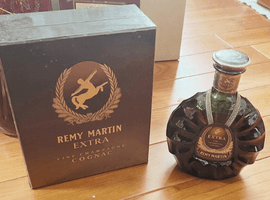 ブランデー：REMY MARTIN（エクストラ）／ブランデー：MARTELL（XO スプリーム グリーンボトル）など3点