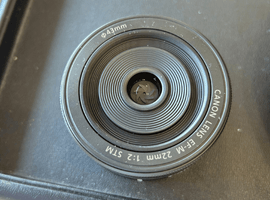 Canon：EF-M 22mm F2 STM ブラックなど3点