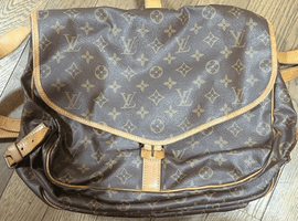 LOUIS VUITTON / モノグラム / ソミュール 35 / M42254 / 状態ランク:Bなど3点