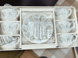 ロイヤルドルトン／ジバンシーなど4点