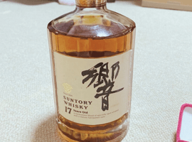 ウイスキー：Suntory（響 17年 裏 ゴールドラベル）／ブランデー：Hennessy（VSOP プリヴィレッジコニャック）など3点