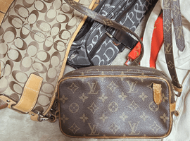 LOUIS VUITTON / モノグラム / ポシェットマルリーバンドリエール / M51828など3点