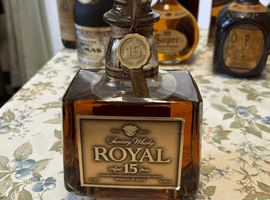 ウイスキー／Suntory：ローヤル 15年 ゴールドラベル_状態ランク：Dなど19点（千葉県安房郡鋸南町・出張買取）｜お酒の高価買取なら【バイセル】
