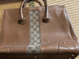 GUCCIなど3点（奈良県生駒郡平群町・出張買取）｜ブランド品の高価買取なら【バイセル】