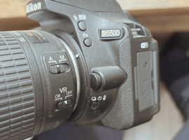 Nikon：D5500 18-55 VR II レンズキット ブラックなど4点