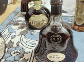 ブランデー：Hennessy（XO 金キャップ グリーンボトル）／ブランデー：REMY MARTIN（VSOP 旧旧）など4点