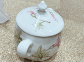 ピリヴィッツ/ノリタケなど2点