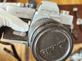 MINOLTA：交換レンズ付きボディ／MINOLTA：レンズなど3点