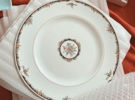 ウエッジウッド／ロイヤルコペンハーゲンなど3点