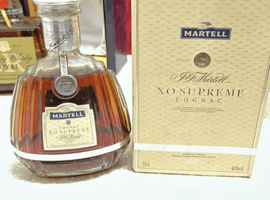 ブランデー：MARTELL（XO スプリーム グリーンボトル）／ウイスキー：Suntory（ローヤル SRラベル）など7点