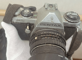 PENTAX：交換レンズ付きボディ／Canon：交換レンズ付きボディなど3点