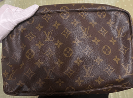 LOUIS VUITTON / モノグラム / トゥルーストワレット 28 / M47522 / 状態ランク：Bなど2点
