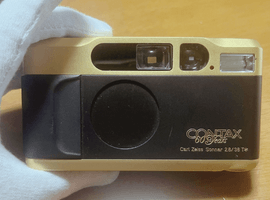 CONTAX：T2 ゴールド 60周年記念／OLYMPUS：ボディなど2点