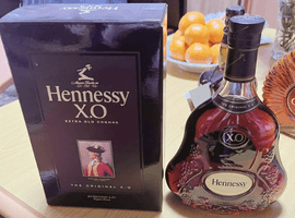 ブランデー：Hennessy（XO 黒キャップ クリアボトル）／ブランデー：Chabot（XO スペリオール）など3点