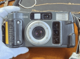 KONICA：ボディ／FUJIFILM：ボディなど5点