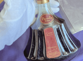 ブランデー：Hennessy（パラディ エクストラ 旧グリーンボトル 角のあるボトル）／ブランデー：REMY MARTIN（セントークリスタル バカラボトル）など14点