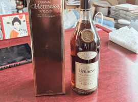 ブランデー：Hennessy（VSOP ファインシャンパーニュ グリーンボトル）／ブランデー：CAMUS（XO スペリオール）など11点