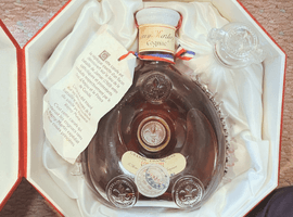 ブランデー：REMY MARTIN（ルイ13世 ベリーオールド）／ブランデー：CAMUS（XO ロングネック）など3点