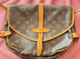 LOUIS VUITTON / モノグラム / ソミュール 30 / M42256など4点