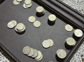 100円硬貨／銀貨（100円硬貨／など