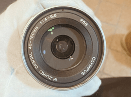 OLYMPUS：レンズ／OLYMPUS：交換レンズ付きボディなど3点