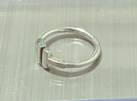 リング / TIFFANY & Co. / Tワイヤーリング / 750など2点(兵庫県尼崎市・出張買取）｜宝石の高価買取ならバイセル