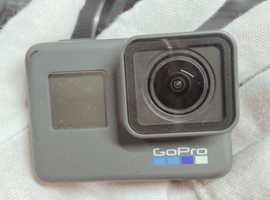 Gopro：ボディ／Canon：交換レンズ付きボディなど2点