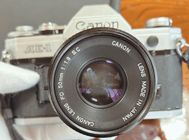 Canon：交換レンズ付きボディ／FUJIFILM：ボディなど5点