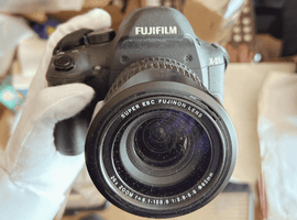 FUJIFILM：X-S1／Panasonic：DMC-LX2など6点