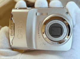 PENTAX：ボディ／FUJIFILM：ボディなど4点