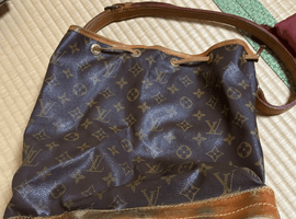 LOUIS VUITTON / モノグラム / ノエ / M42224 / 状態ランク：Cなど2点