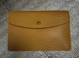 LOUIS VUITTON / エピ / モンテーニュ 27 / M52656 / 状態ランク：Bなど2点