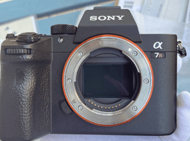 SONY：α7RIII ボディ ILCE-7RM3A 後期など3点