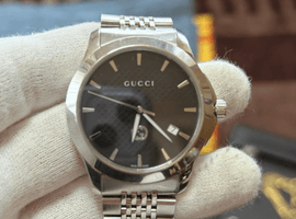 GUCCI / Gタイムレス / 126.4 / 状態ランク:Bなど3点