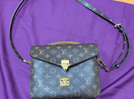 LOUIS VUITTON / モノグラム / ポシェット・メティス　など3点