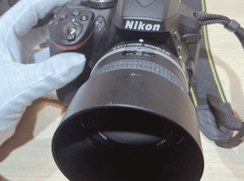 Nikon：交換レンズ付きボディ／TAMRON：レンズなど3点