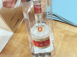 中国酒：五粮液（五粮液 52％）／中国酒：茅台酒（貴州茅台酒 天女）など3点