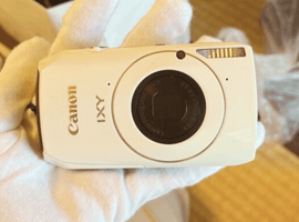 Canon：IXY 30S ホワイトなど4点