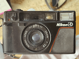 Nikon：ボディ／Nikon：レンズなど7点