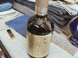 ウイスキー：Suntory（創業 一八九九）／ブランデー：DENIS-MOUNIÉ（エクストラ）など4点