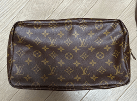 LOUIS VUITTON / モノグラム / トゥルーストワレット 28 / M47522 / 状態ランク:Bなど2点