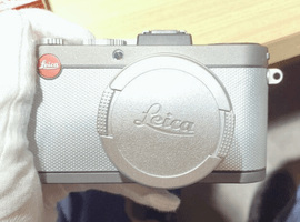 LEICA：X-E(Typ102)／LEICA：V-LUX40など3点