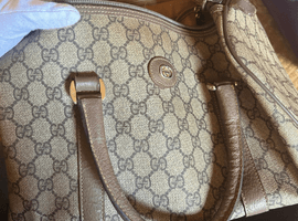 GUCCI / GGスプリーム / 002 615 / 状態ランク：Cなど2点