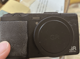 RICOH:GR DIGITAL IVなど5点