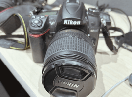 Nikon：ボディ／Canon：ボディなど2点