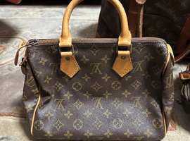 LOUIS VUITTON / モノグラム / スピーディ 25 旧型 / M41528 / 状態ランク：Bなど14点(兵庫県姫路市・出張買取）｜ブランド品の高価買取なら【バイセル】