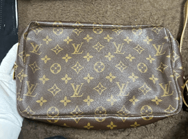 LOUIS VUITTON / モノグラム / トゥルーストワレット 28 / M47522 / 状態ランク：Cなど2点